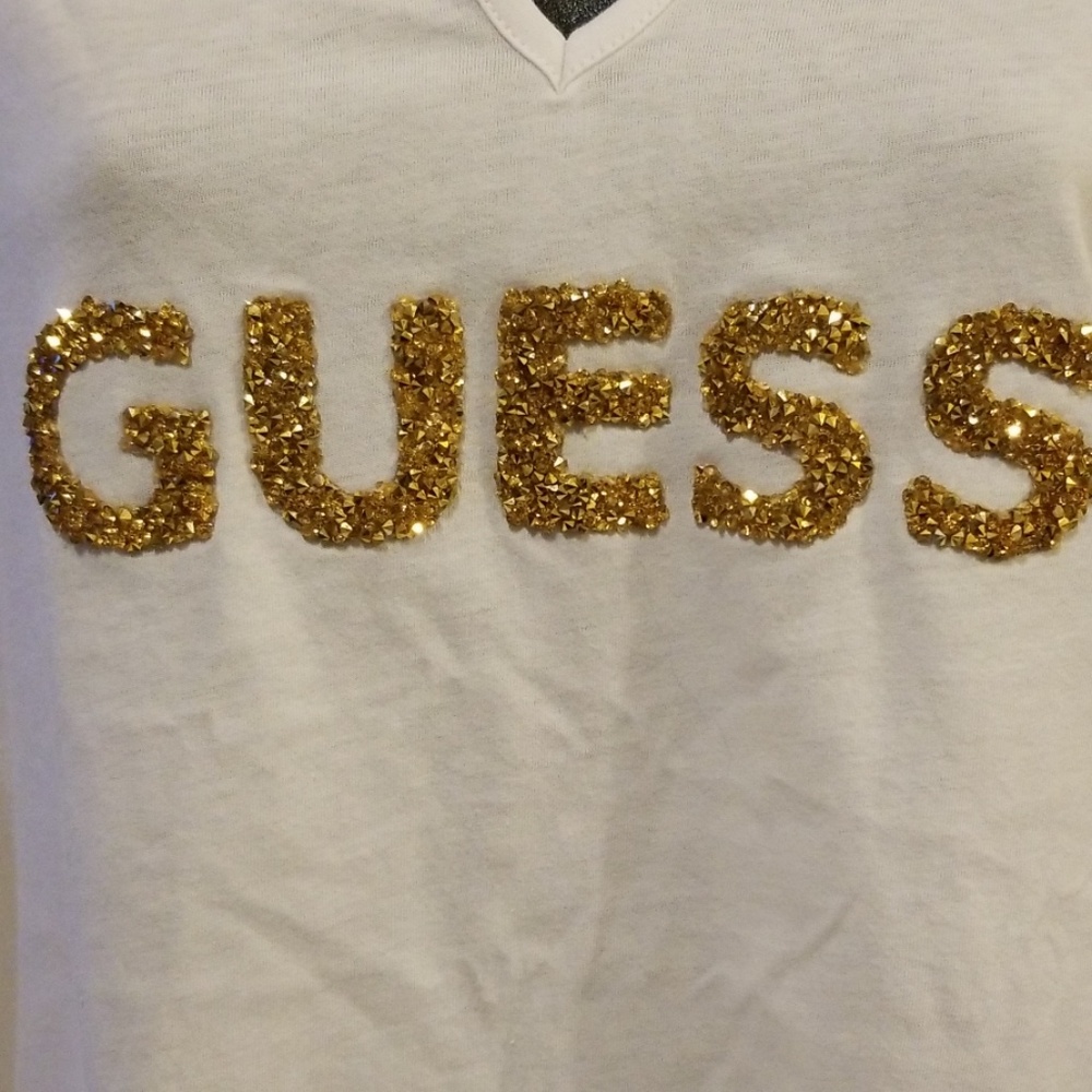 Guess - Picture 2 of 3